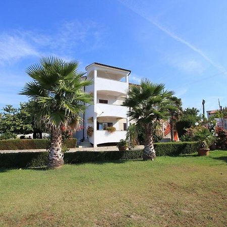 Apartments Anita Помер Экстерьер фото