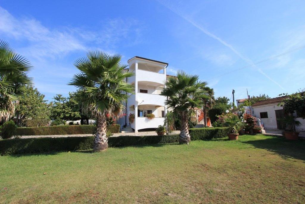 Apartments Anita Помер Экстерьер фото