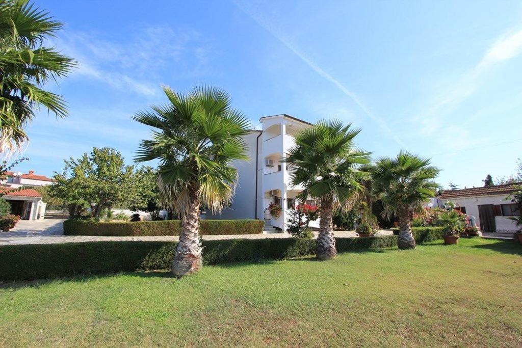 Apartments Anita Помер Экстерьер фото